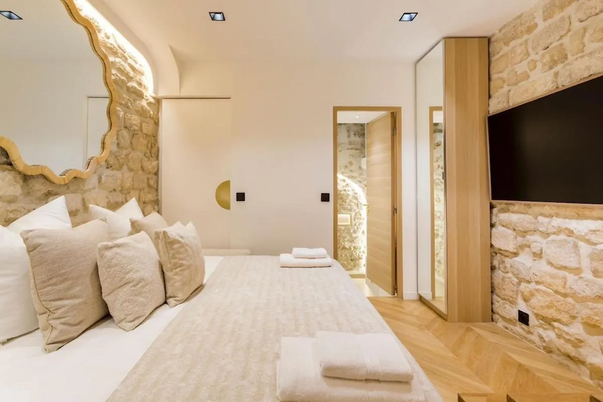 B1 Beautiful, Luxury Near Eiffel Tower Sleeps Ac Appartement Parijs