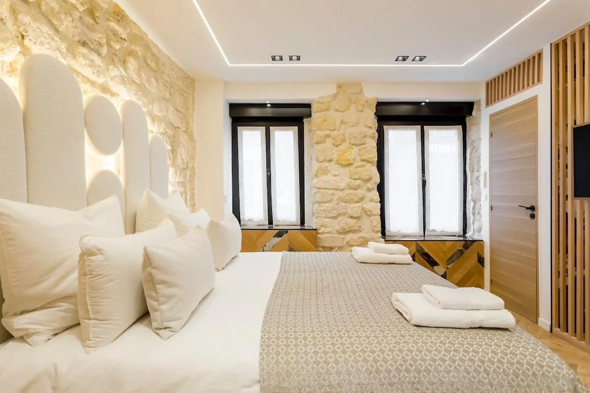 B1 Beautiful, Luxury Near Eiffel Tower Sleeps Ac Apartment Paris France