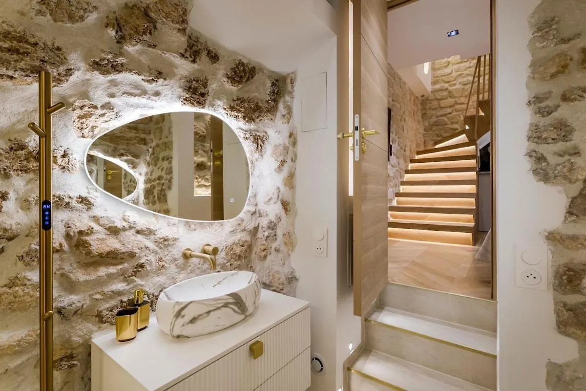 B1 Beautiful, Luxury Near Eiffel Tower Sleeps Ac Apartment Paris